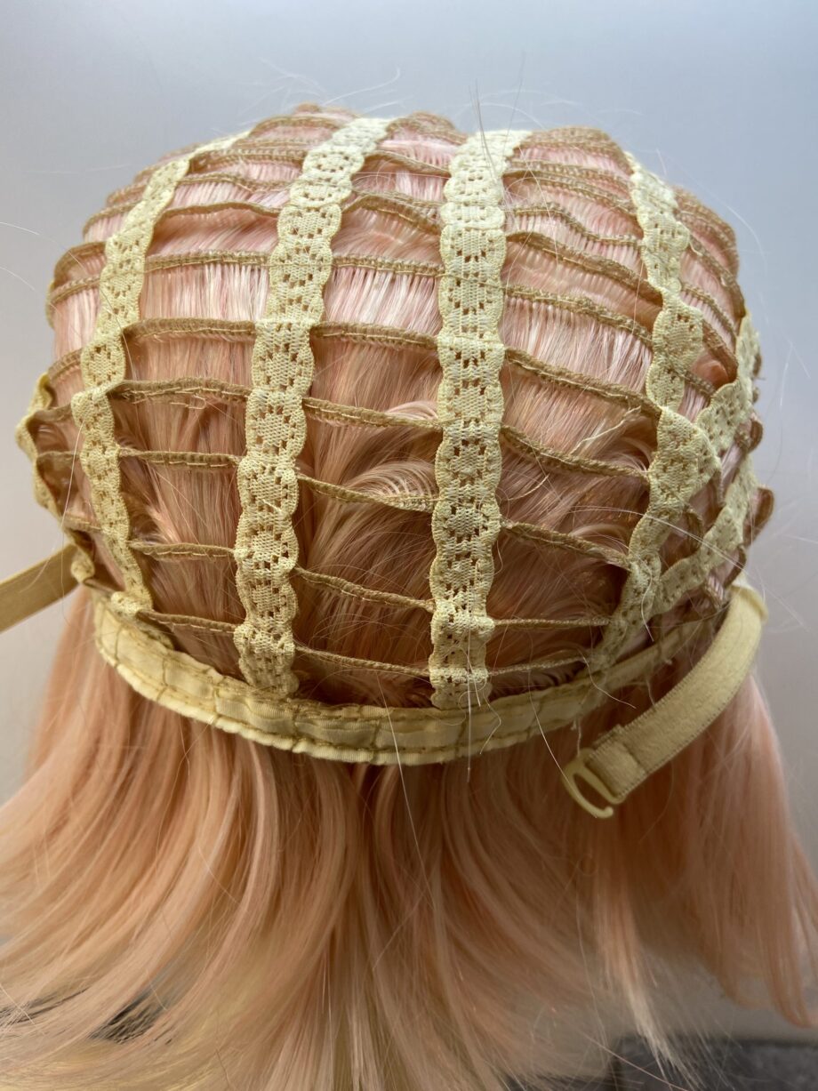 Peach pink long wig. Pls92