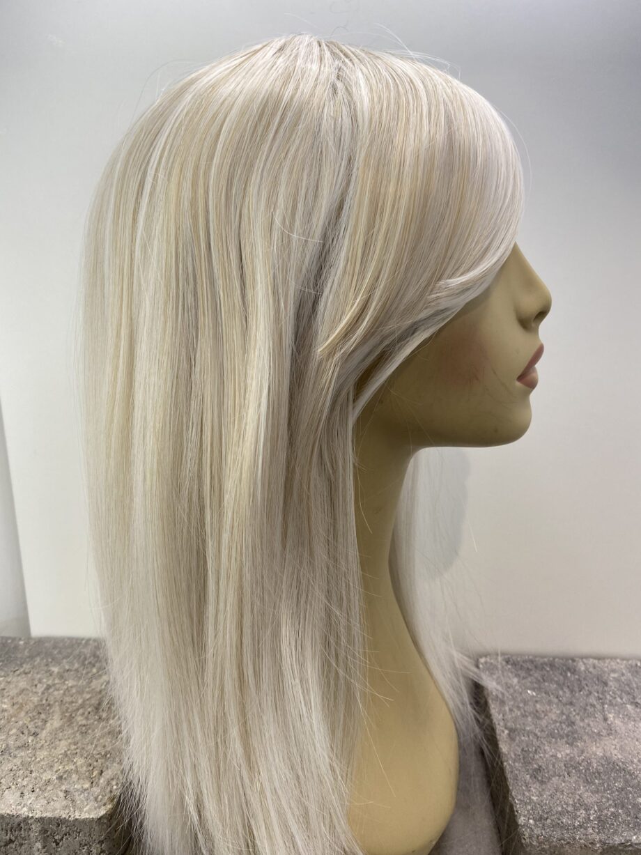 Brand new light blonde/white. Blls72
