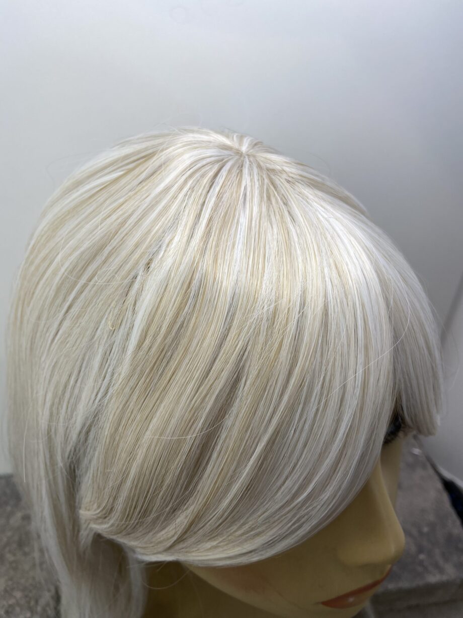 Brand new light blonde/white. Blls72