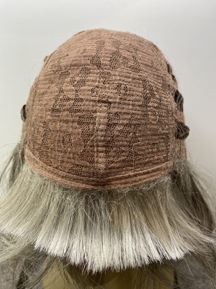 Ash blonde/ grey. Bob. Gms104