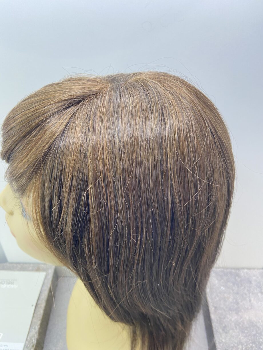 Cutting edge glazed mocha.  Brls109
