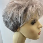 Silver grey wavy wig. Gsc106