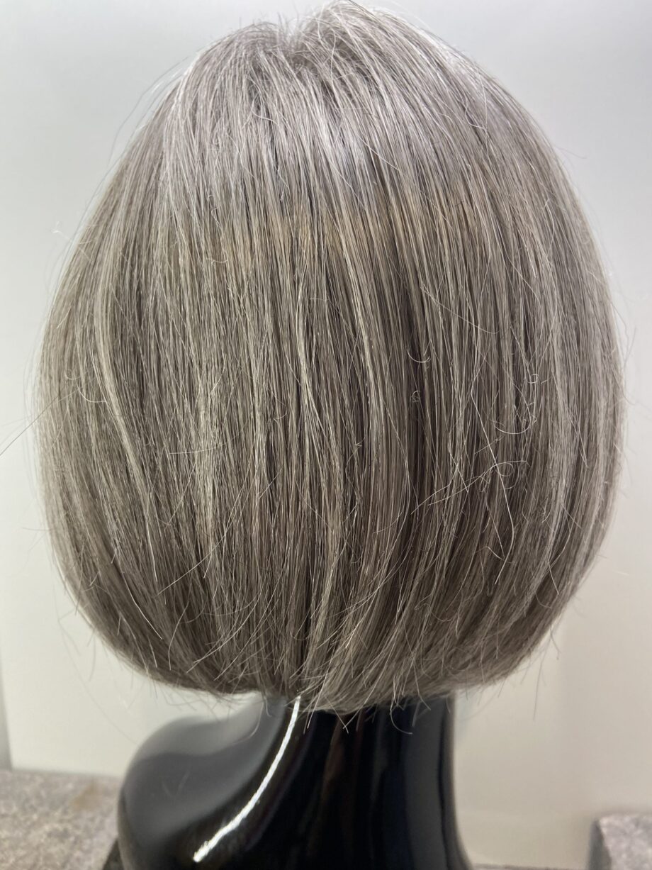 Silver white flash. Gms103