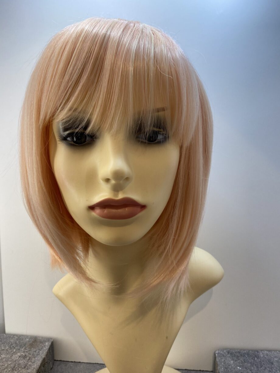 Peach pink long wig. Pls92