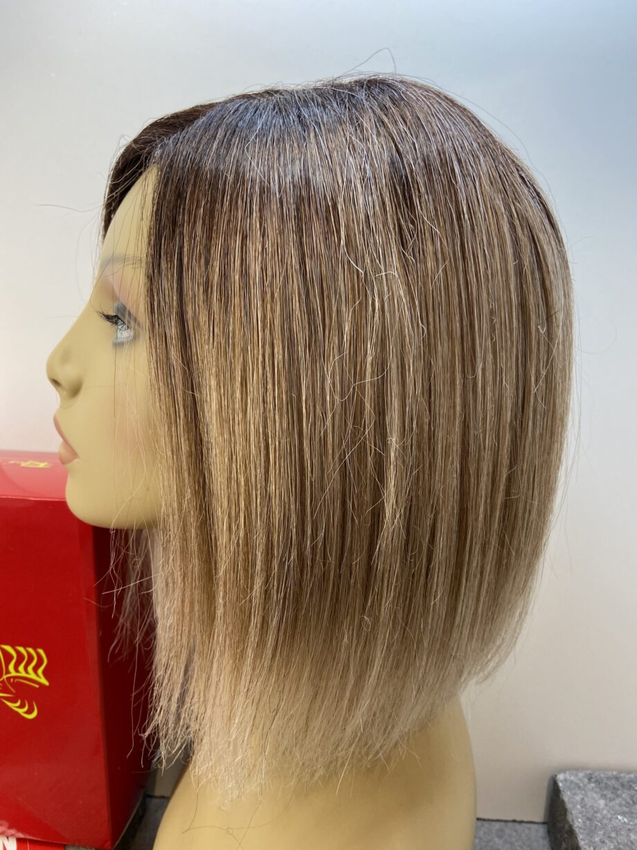 Blonde rooted long Rene of Paris collection. Bbrss155
