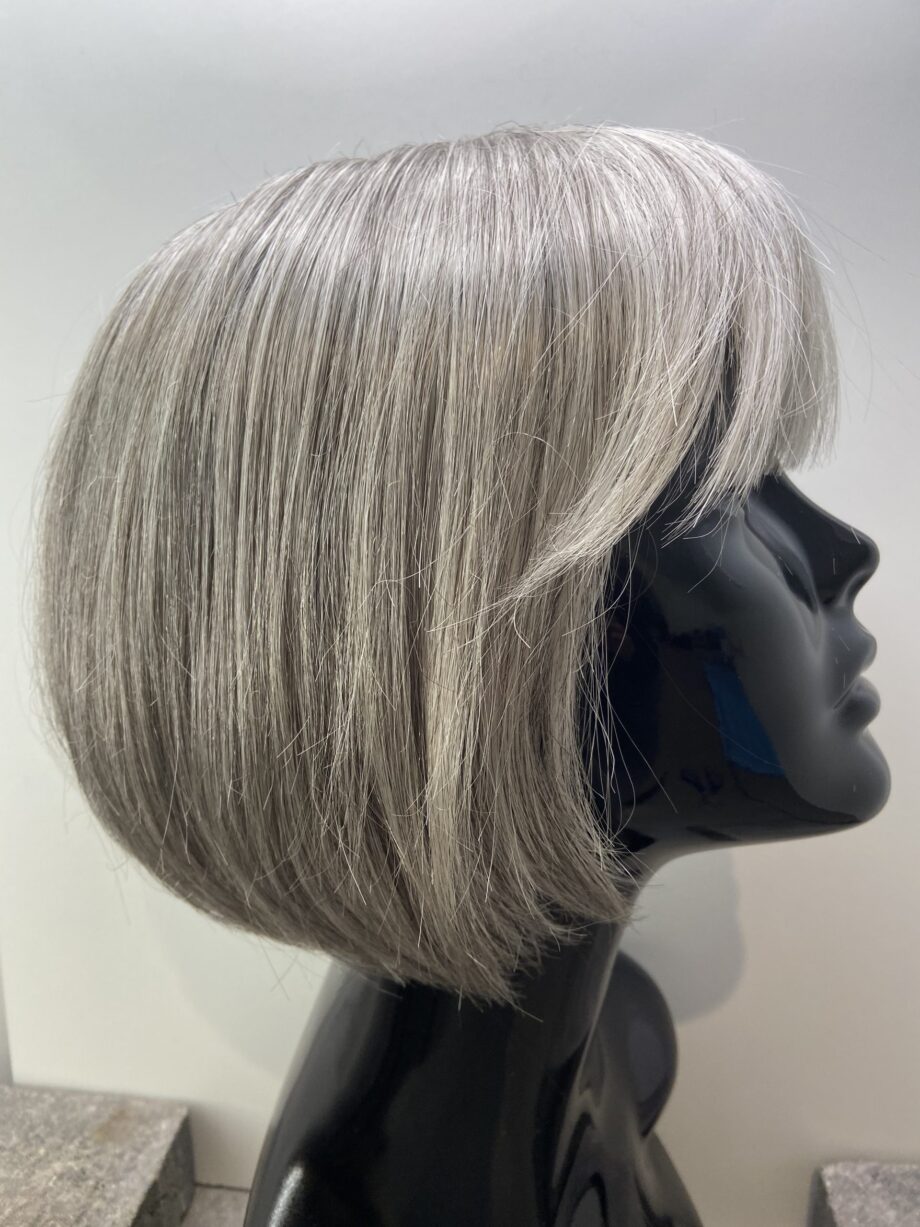 Silver white flash. Gms103