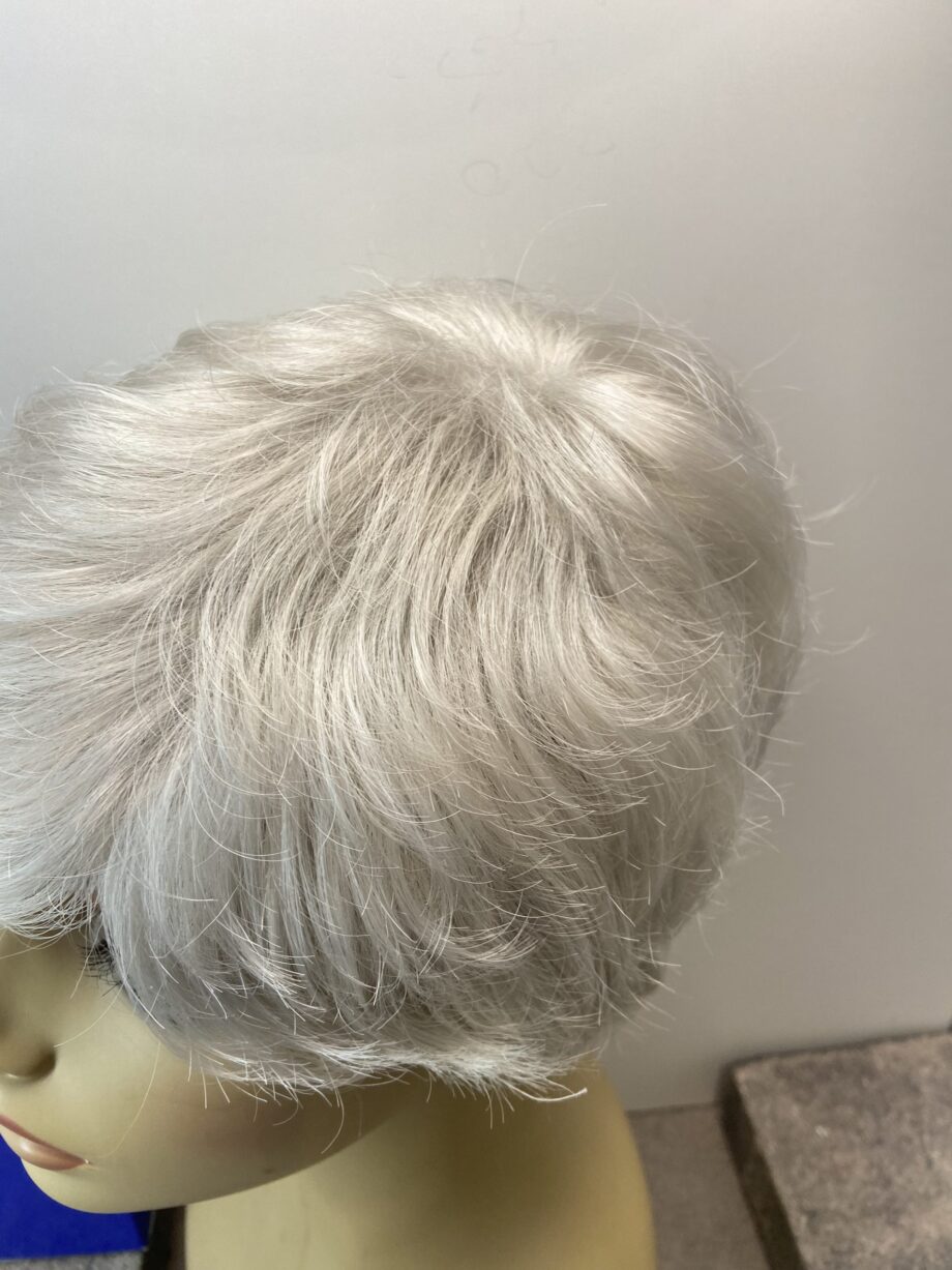 New Snow White wig. Wsw151