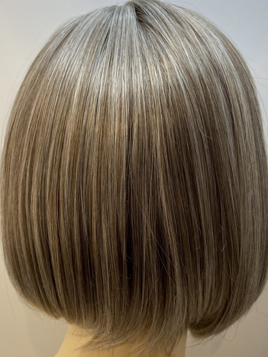 Ash blonde Bob. Blls95