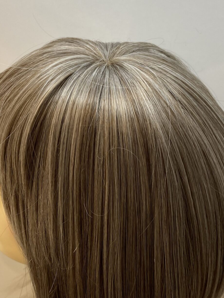 Ash blonde Bob. Blls95