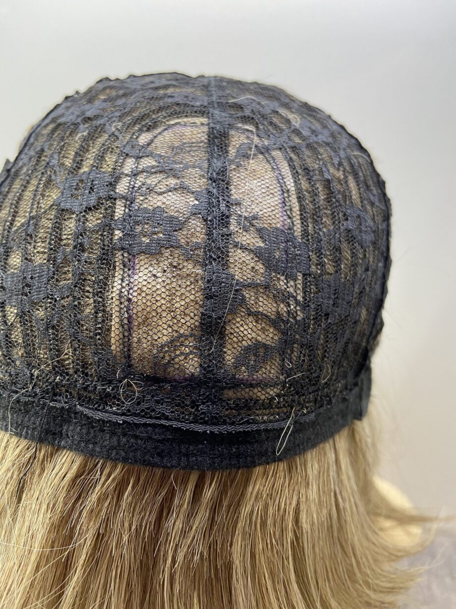 Ash blonde silky soft wig. Blls42