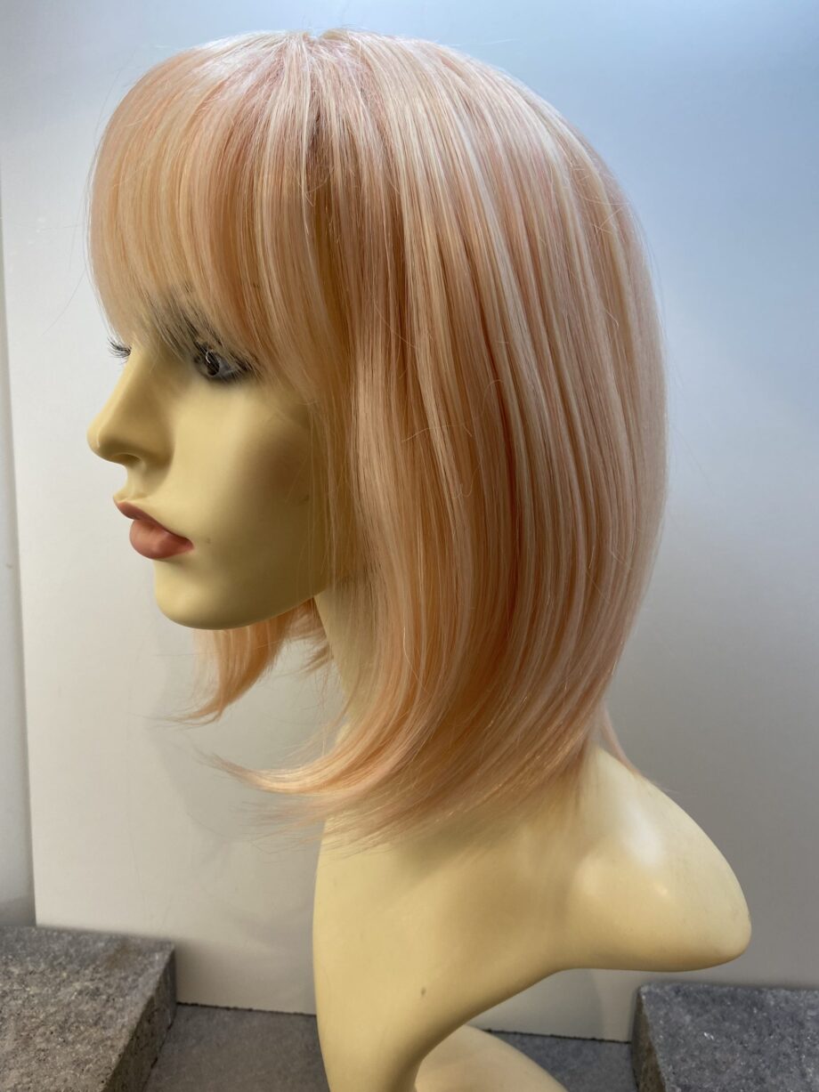 Peach pink long wig. Pls92