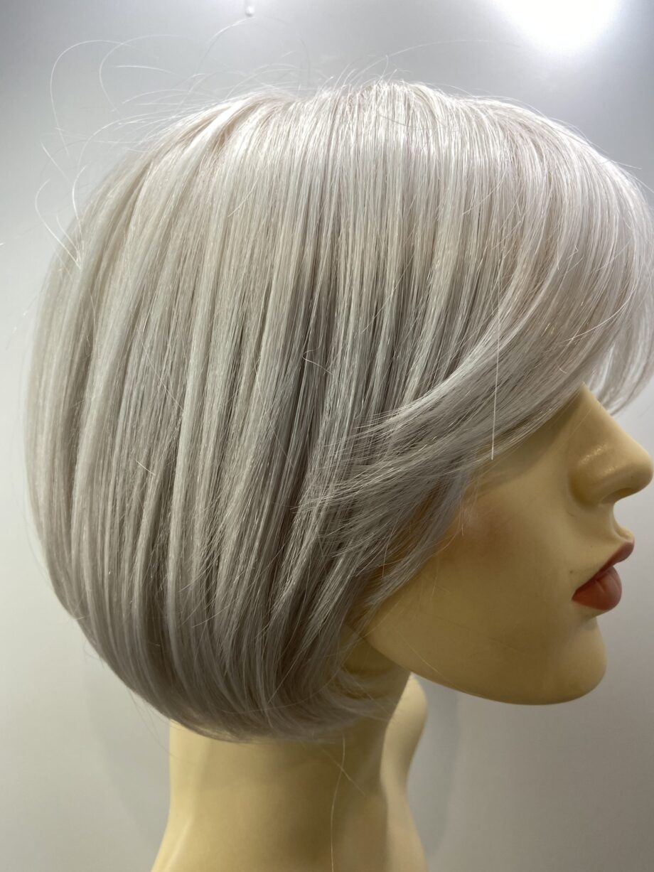 Silver snow White Bob. Wms75