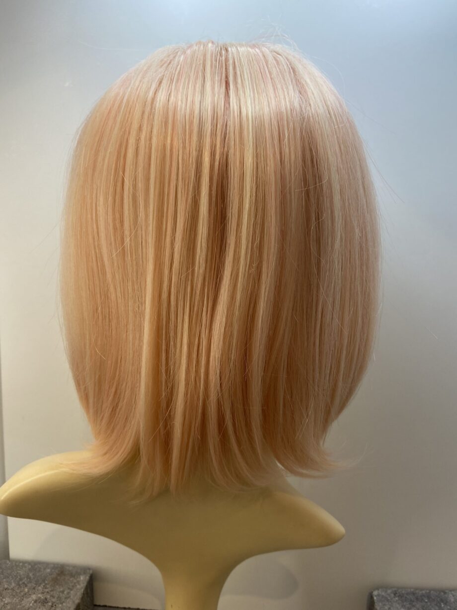 Peach pink long wig. Pls92