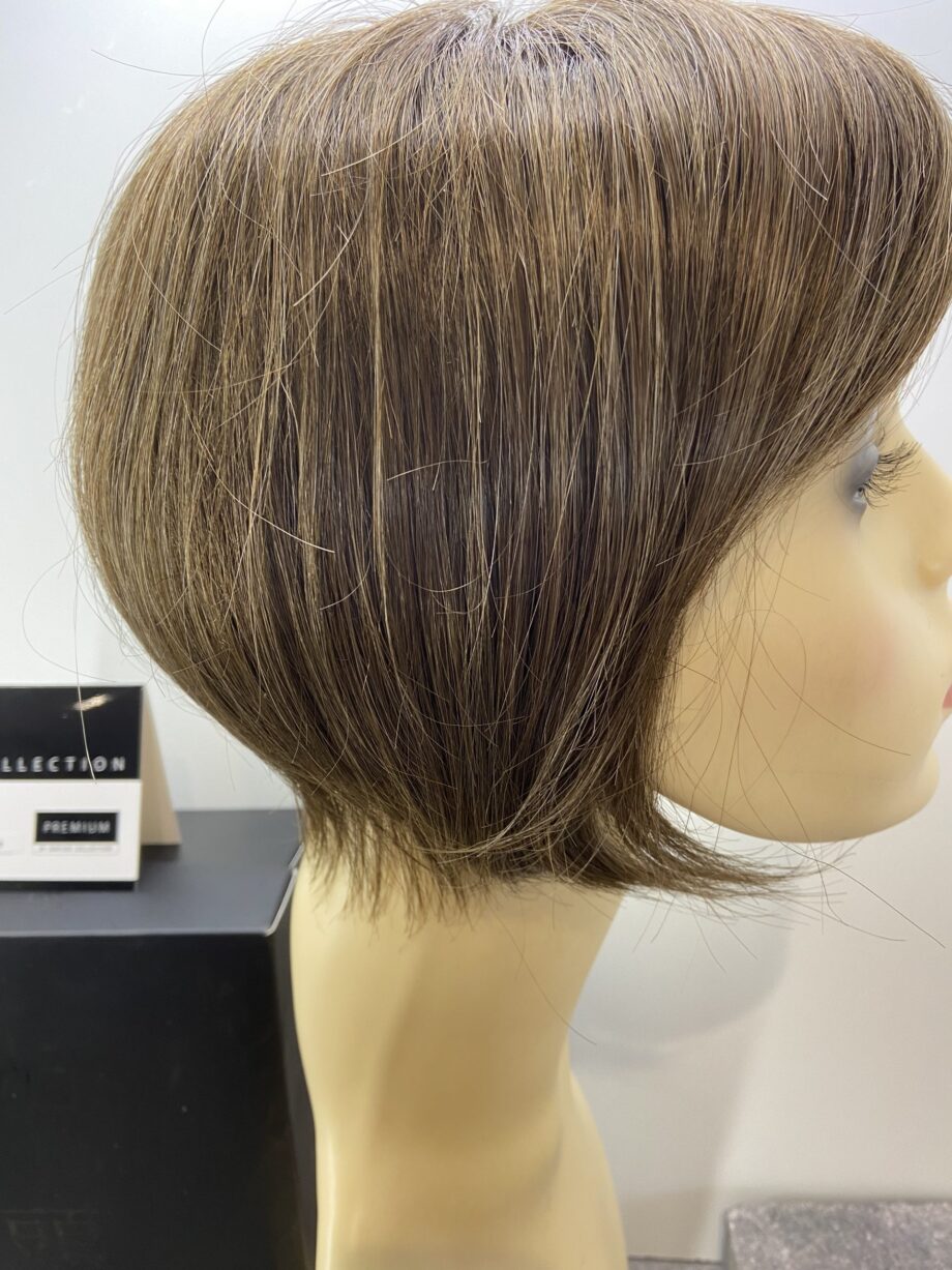 New brown wig. Bbrms161