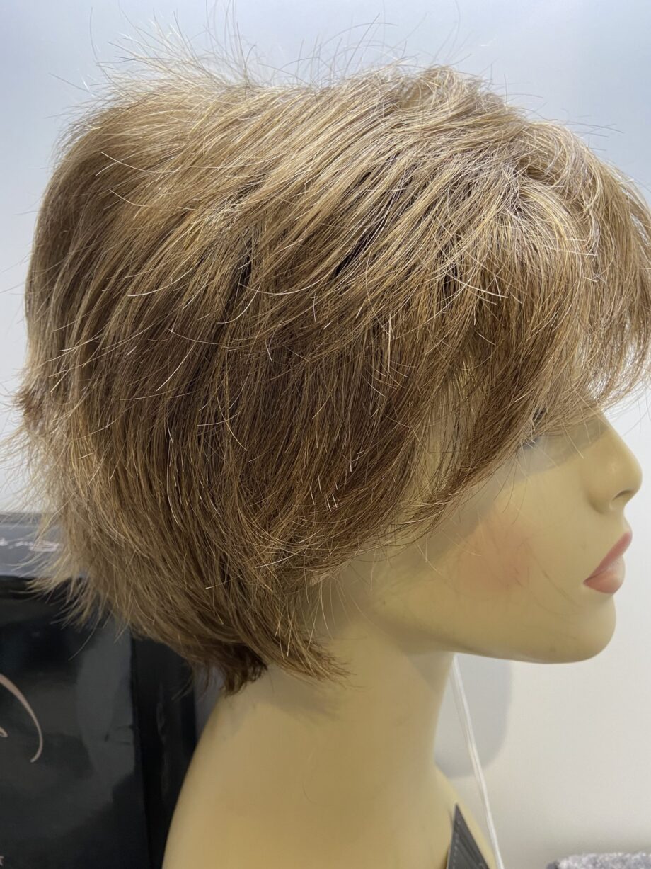 Marble brown short new wig. Bbrsw174