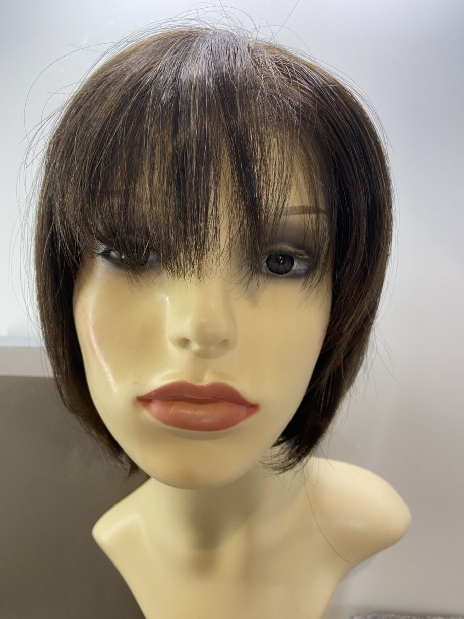 Mid length chocolate brown wig. Bbrms160