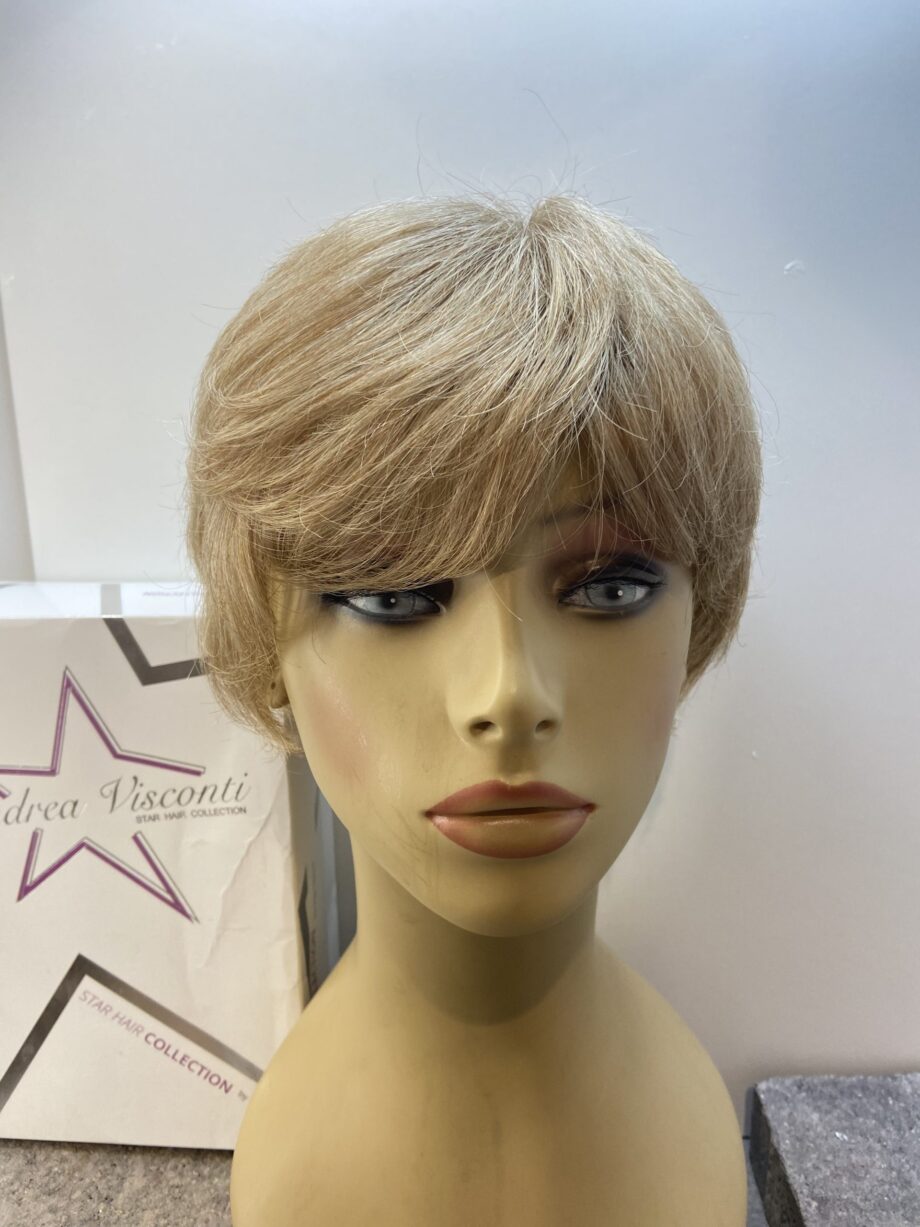 Shiny soft cap blonde short. Bblss165