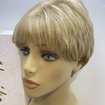 Blonde new short wig. Bblss175