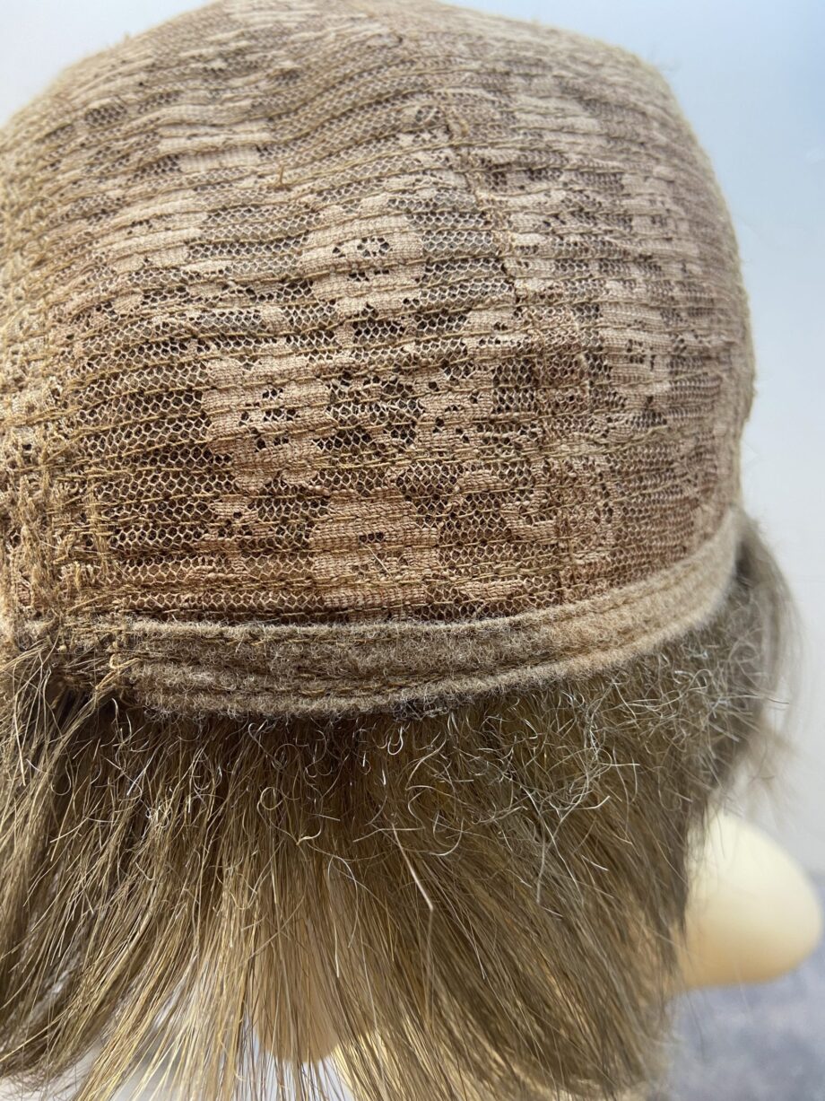 Sleek stylish blonde. Bblss169