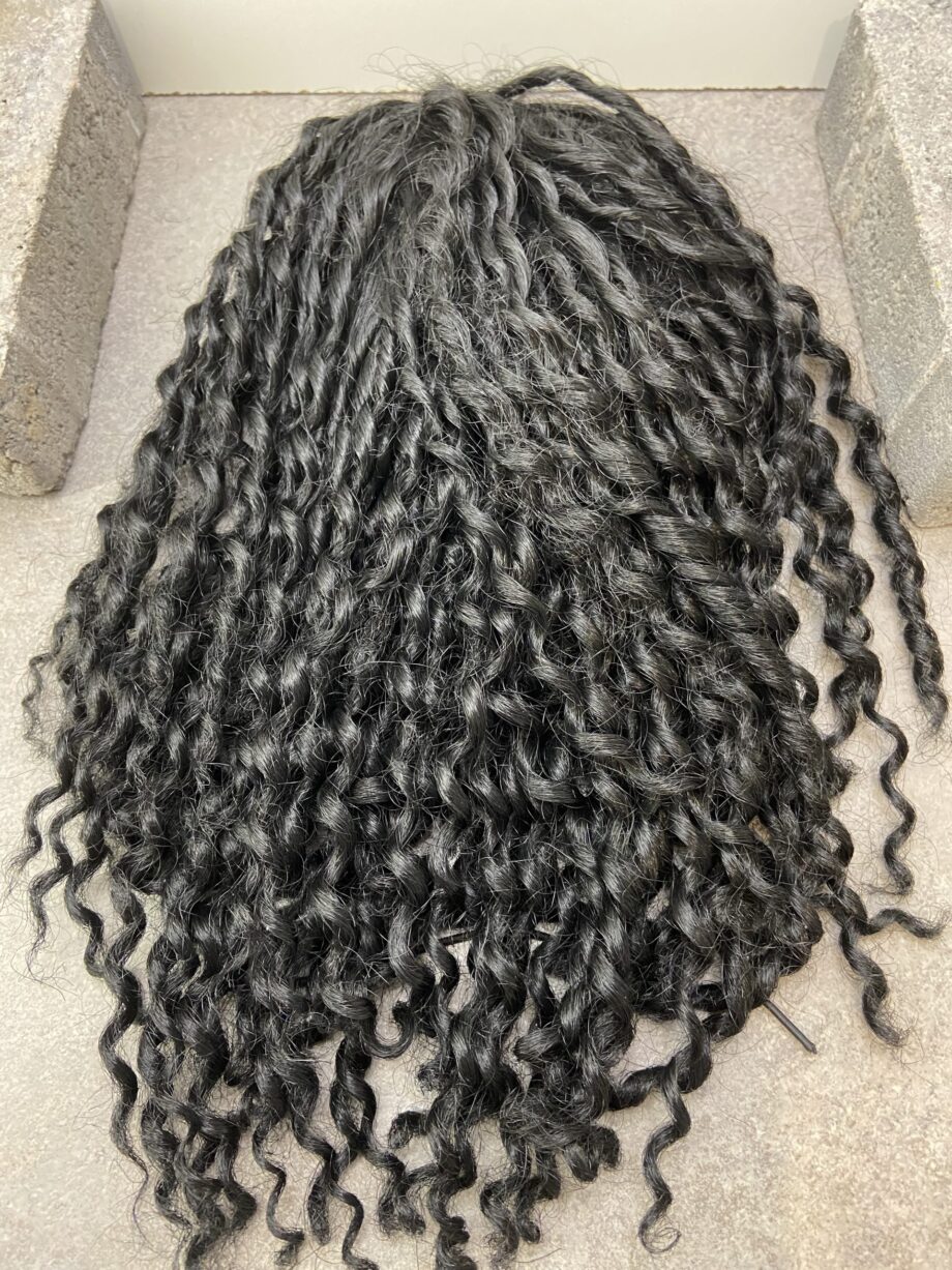 New hair piece black.8021