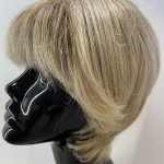 Rooted blonde short. Plblss534