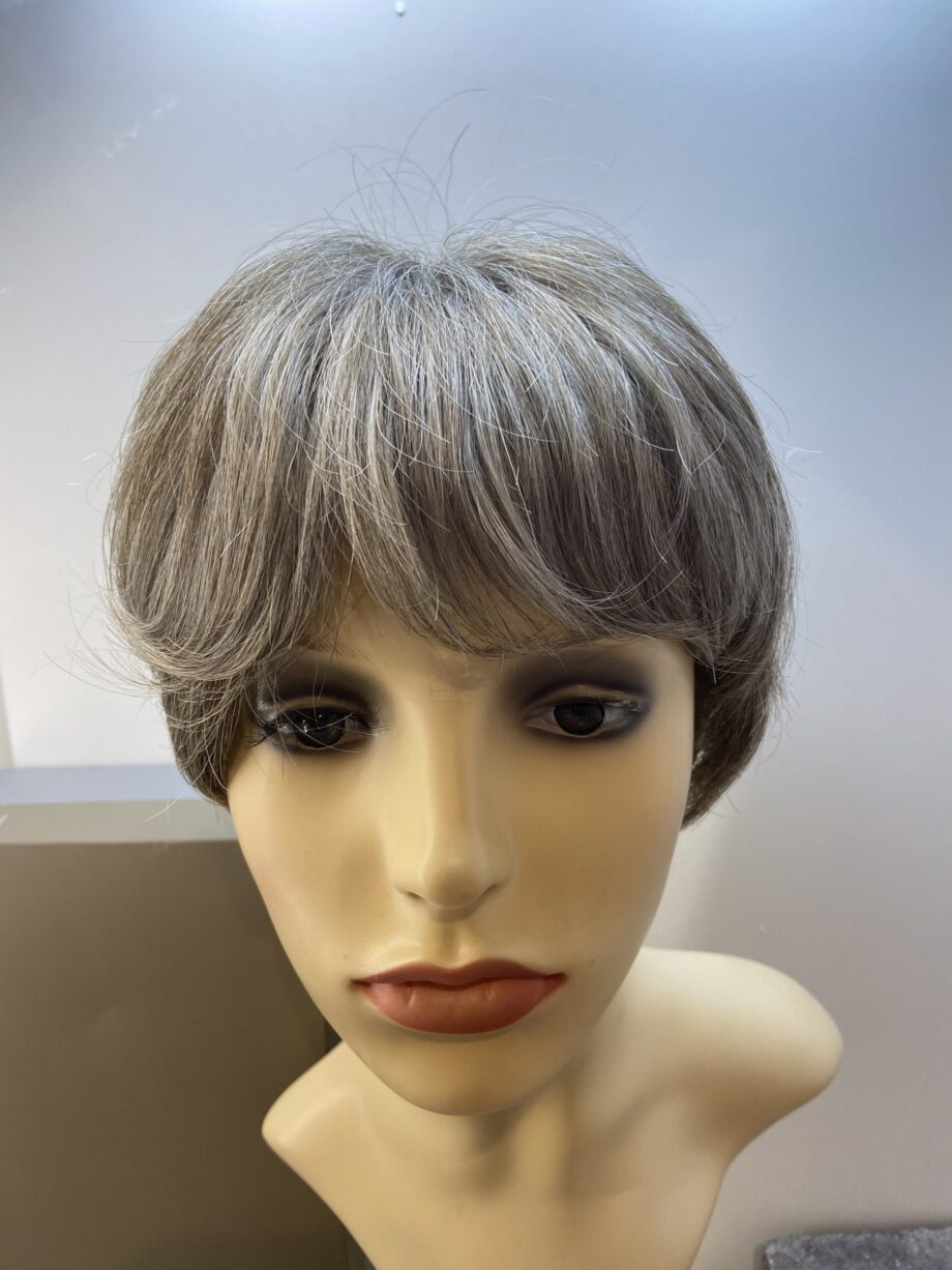 Grey soft cap short wig. Bgsw164