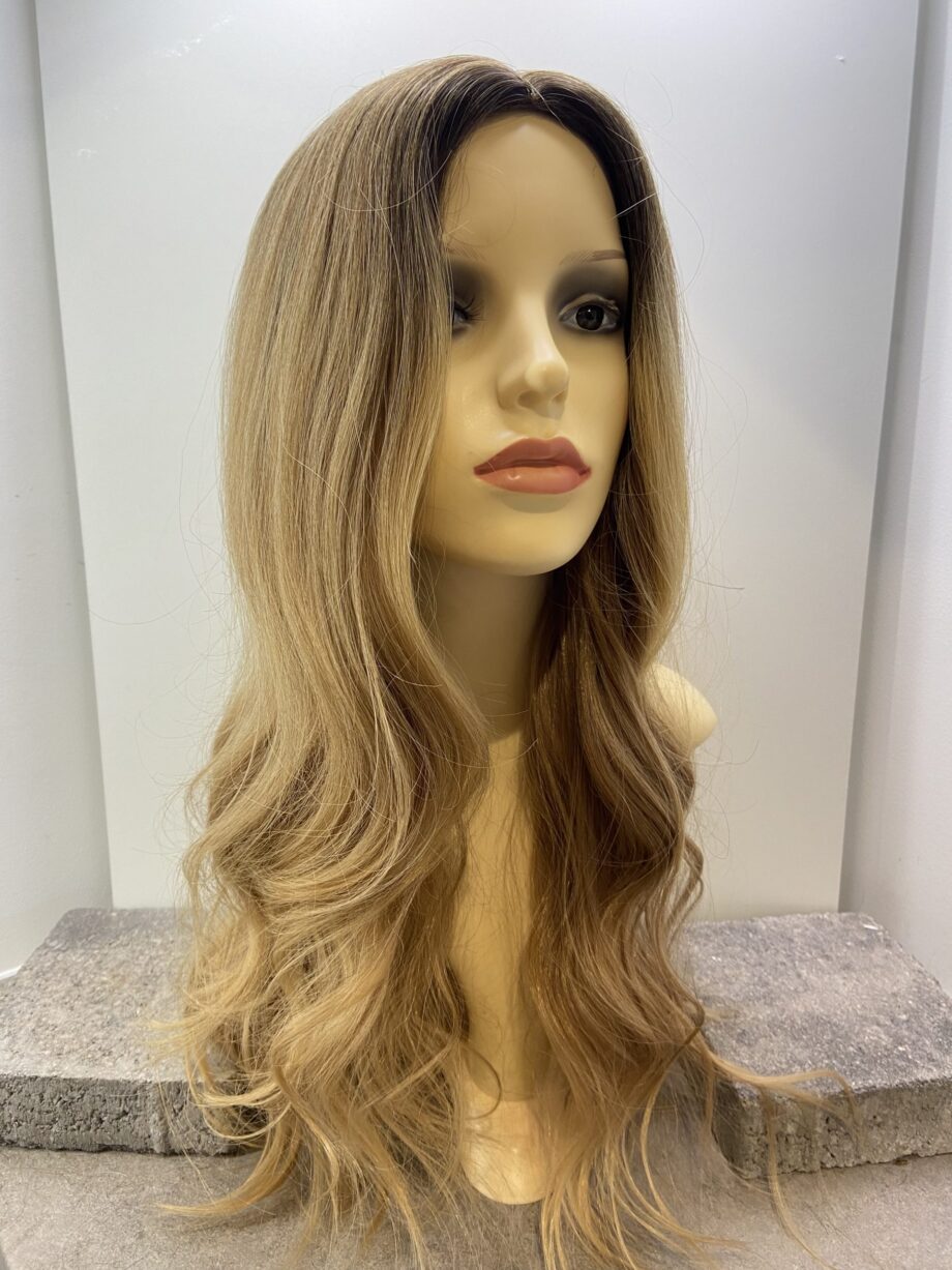 Extra long new rooted blonde. Nbllw529