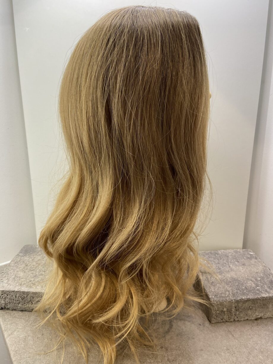 Extra long new rooted blonde. Nbllw529