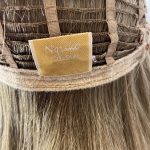 Blonde medium wig. Plblms45