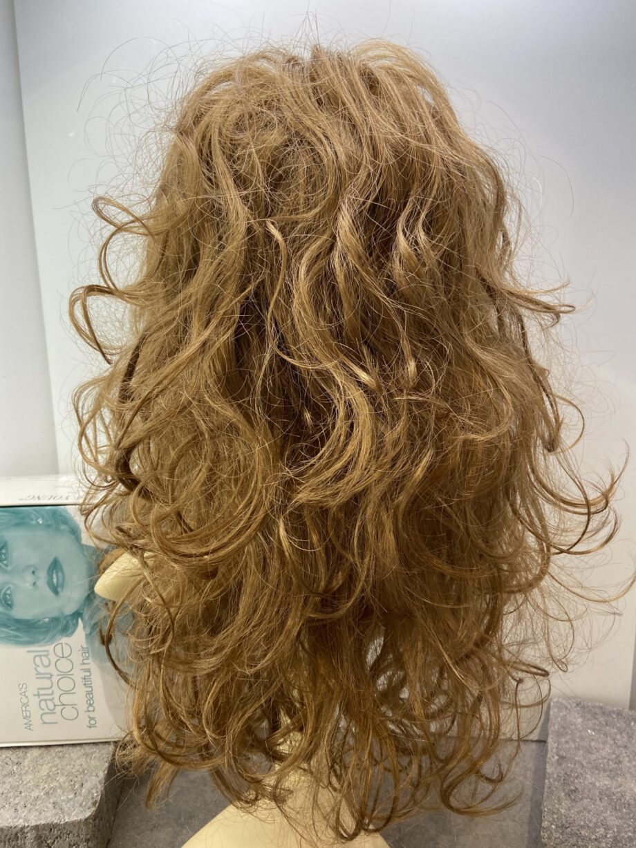 Long reddish brown. Brck198
