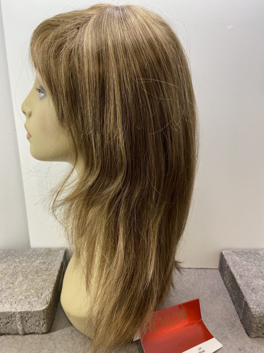 New Sandy brown long wig. Blls39