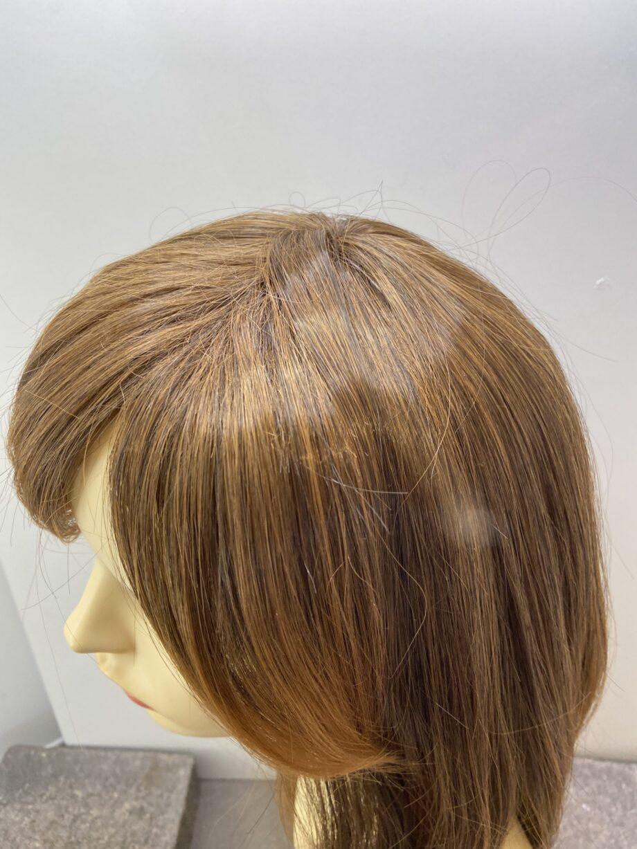 Sleek Ginger brown long wig. Brls78