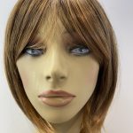 Shiny brown highlighted wig. Brms302