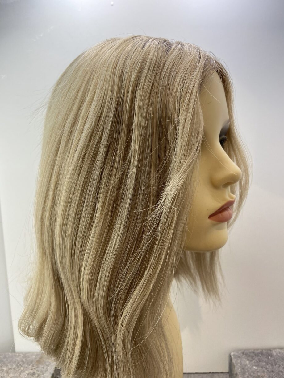 Rooted blonde soft cap long wig. Blls308