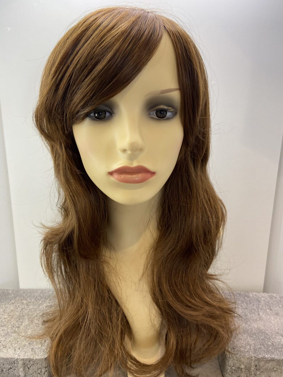 Long brown wavy wig. Brlw77