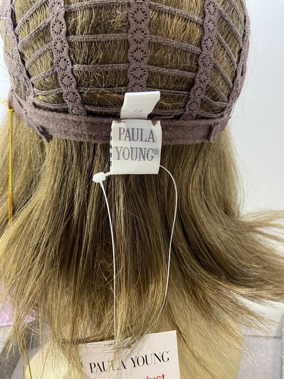 Dark blonde new wig. Bblls195
