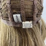 New Sandy brown long wig. Blls39