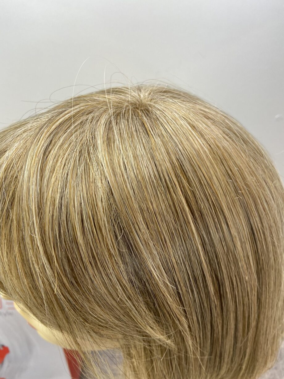 New stunning blonde Bob. Bblms182