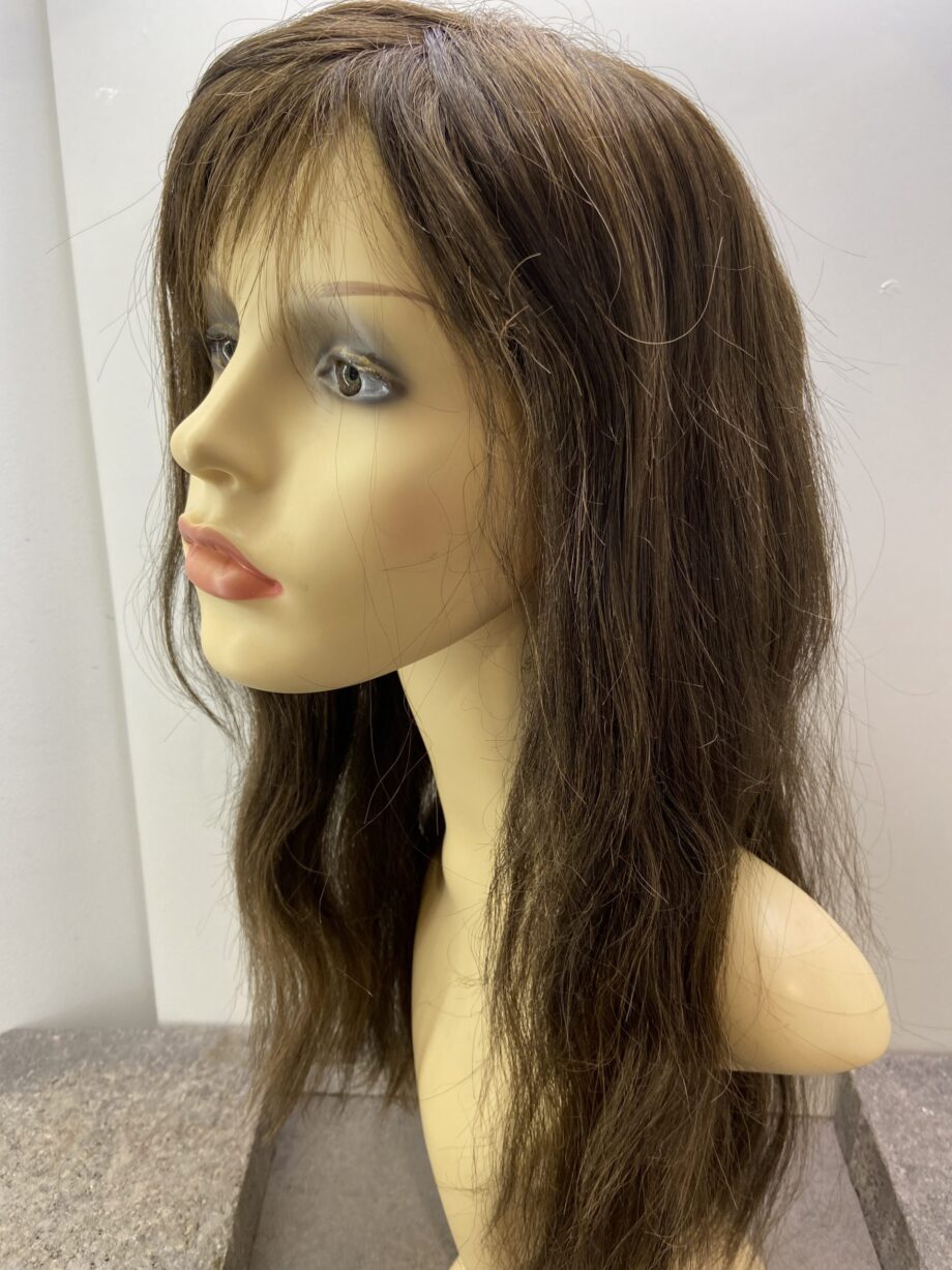 Long brown wig. Brls34