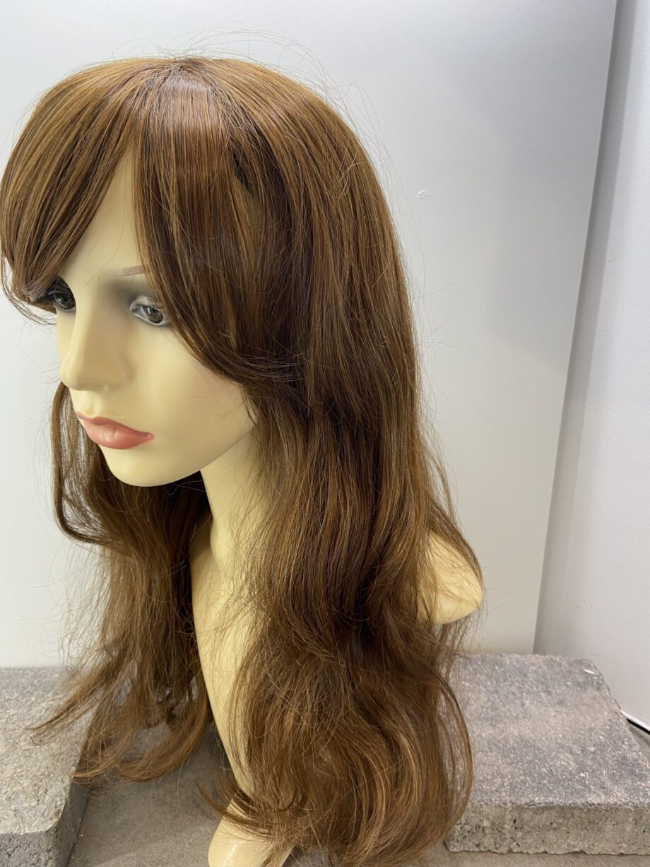 Long brown wavy wig. Brlw77