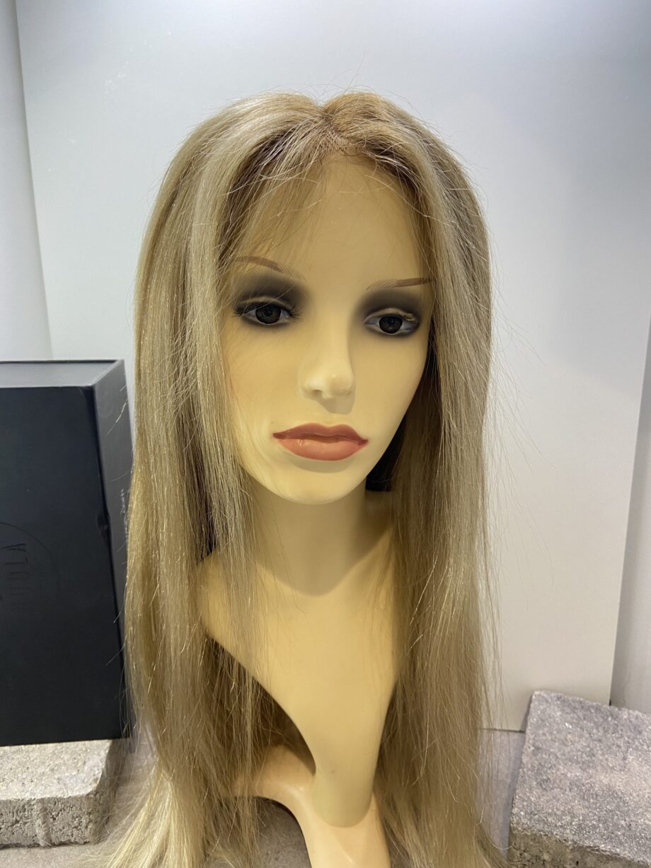 Long blonde new soft cap wig. Bblls191