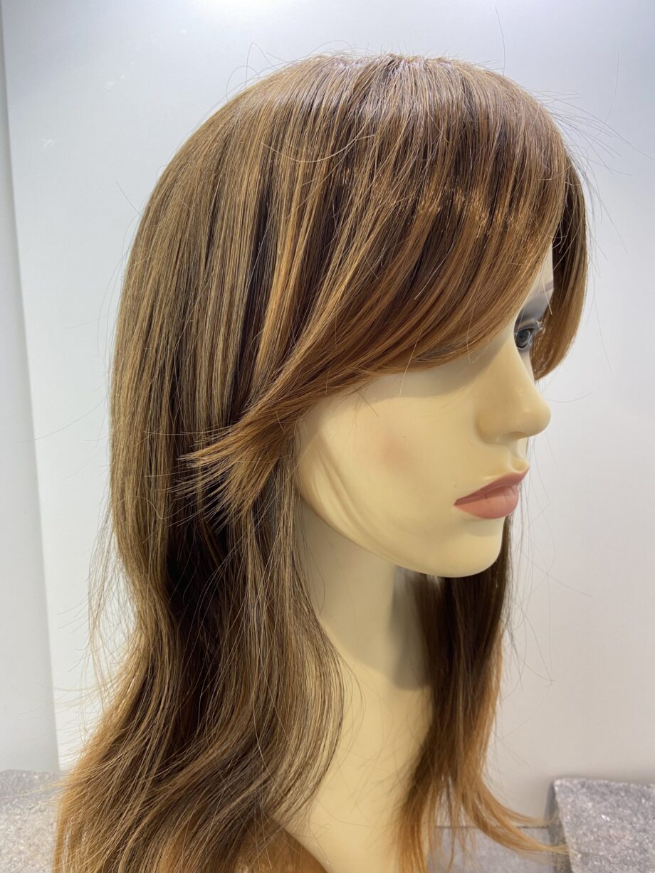 Sleek Ginger brown long wig. Brls78