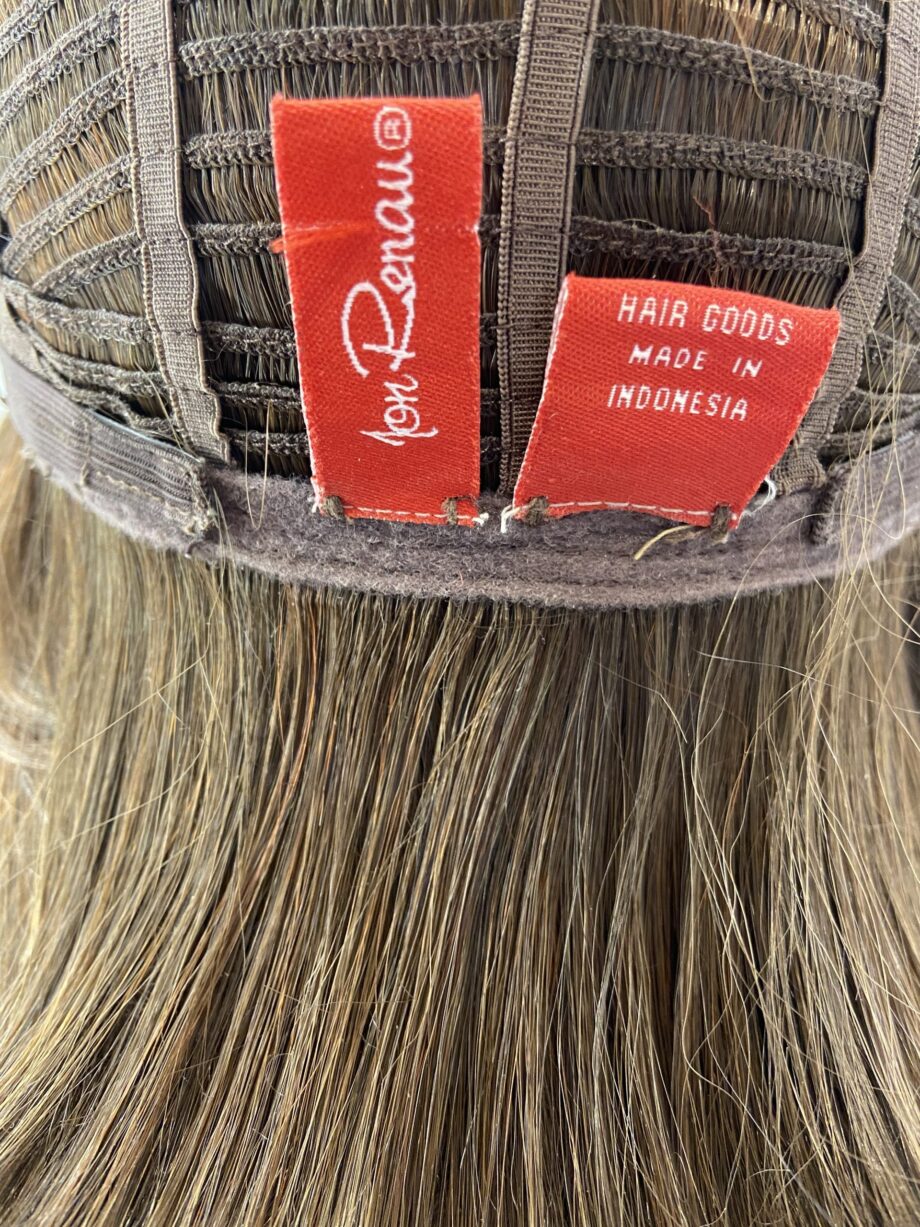 Stunning shiny sleek brown long wig. Brms79