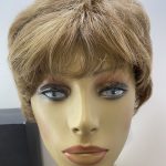 Short blonde wig. Bblsw191