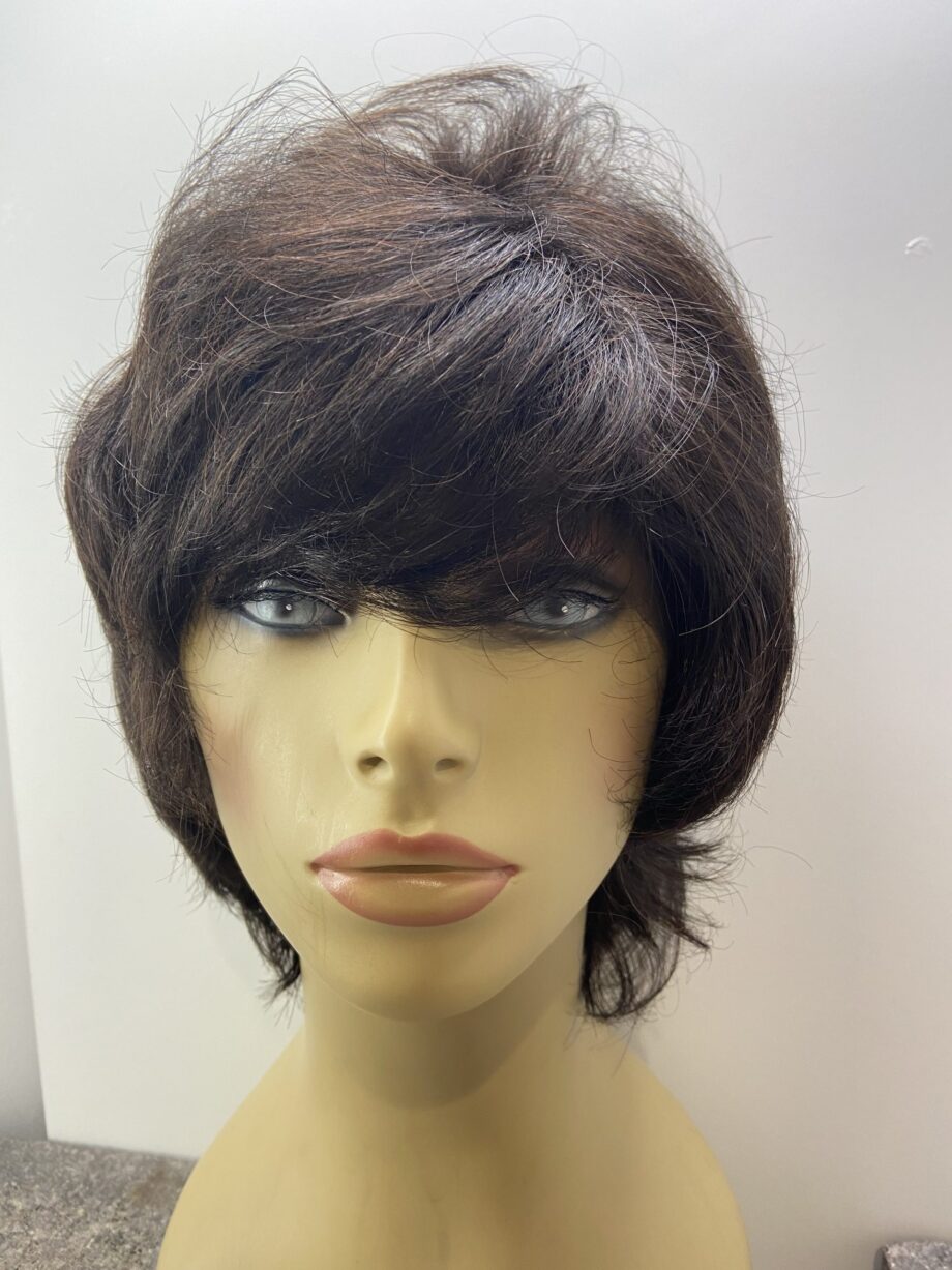 Dark brown wavy wig. Brmw316