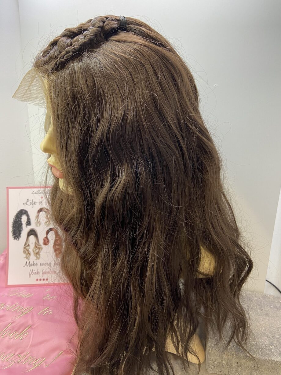 Extra long wavy soft cap brown wig. Brlc49