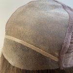 Brown shiny wig. Brms28