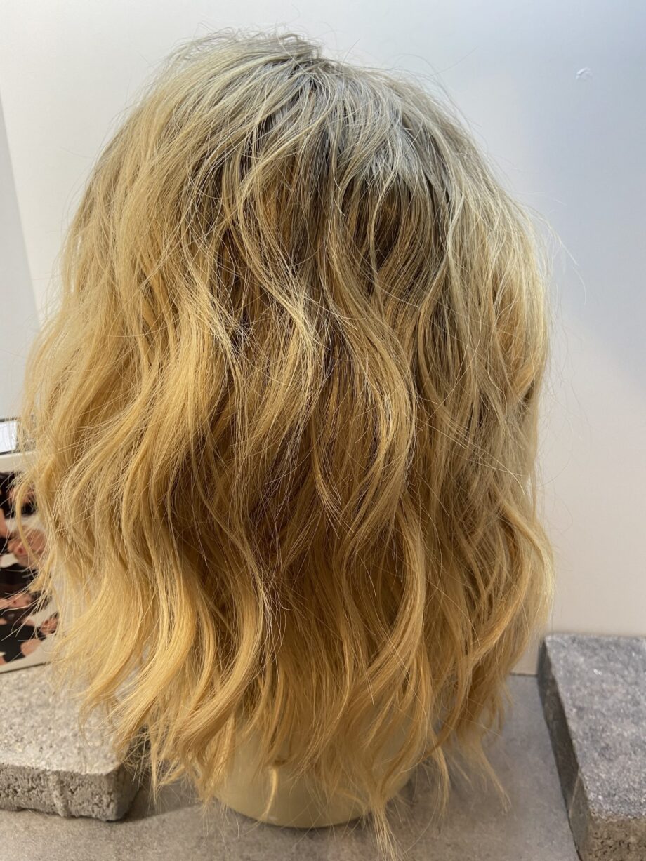 Blonde rooted hair band wig. Bblmw218