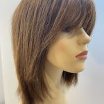 Reddish Brown long brown wig. Brls20