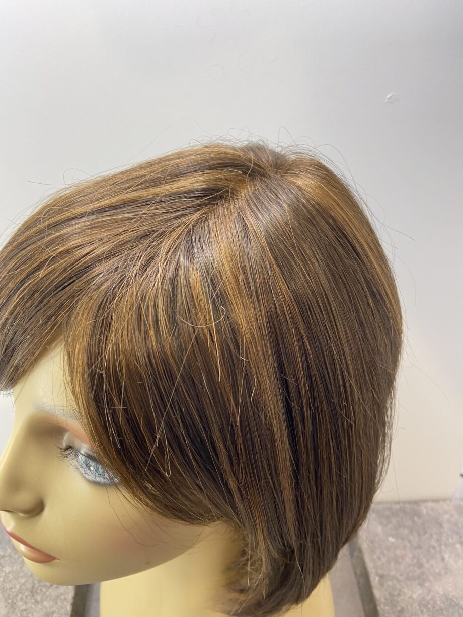 Silky drown long wig. Bels589